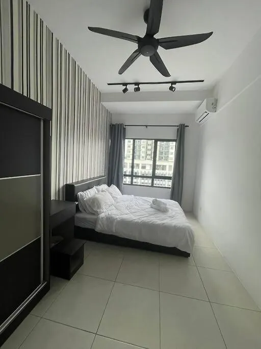 Wifi Deco Home At Manjalara - 5Min Drive To Desapark Kuala Lumpur 0*,  Malaysia